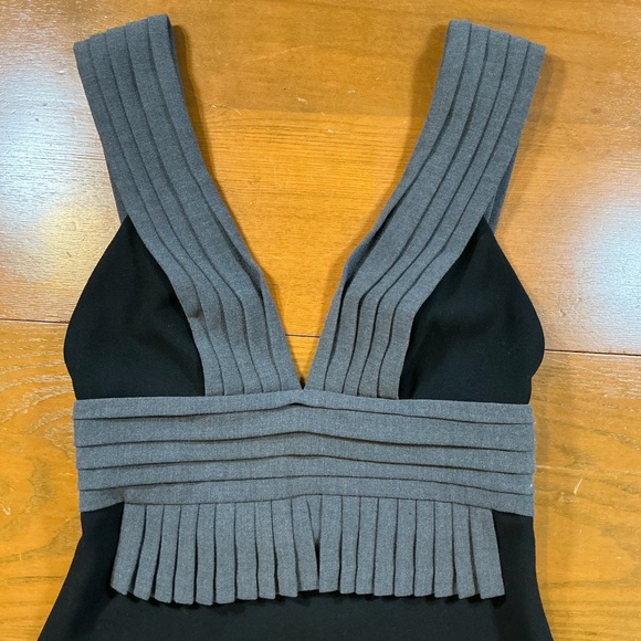 Black Halo Pleated Bodice Contrast Sheath Dress Size 4 - Picture 3 of 7